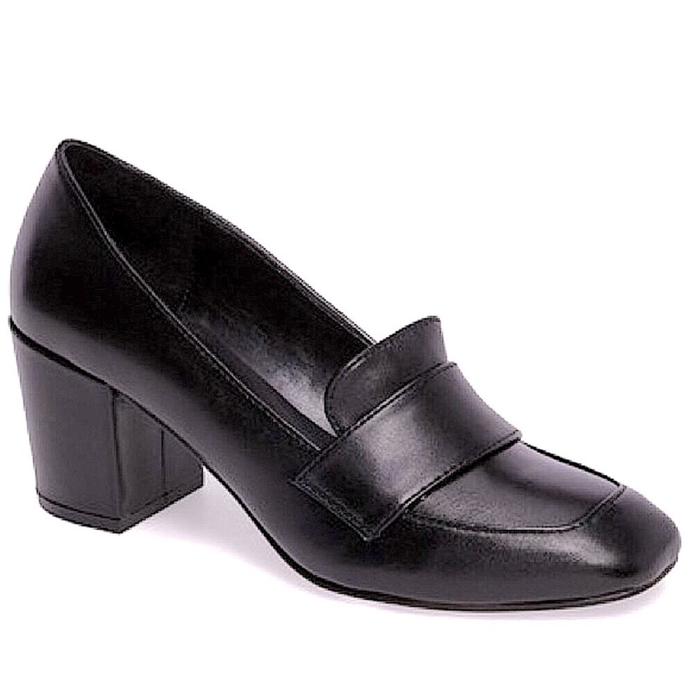 M4D3 Block Heel Loafers NWOT